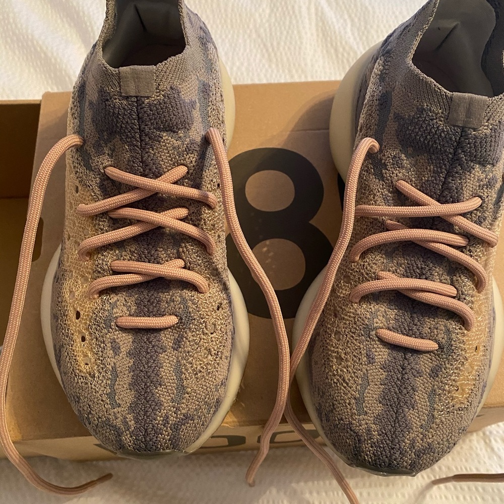 Authentic Yeezy Boost 360 color Mist